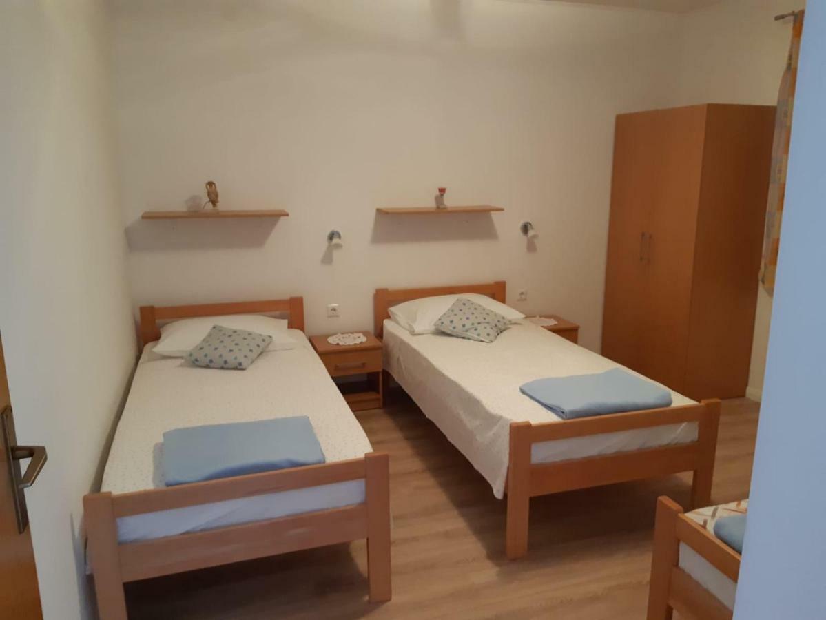 Apartment Ljubicic Podstrana Luaran gambar